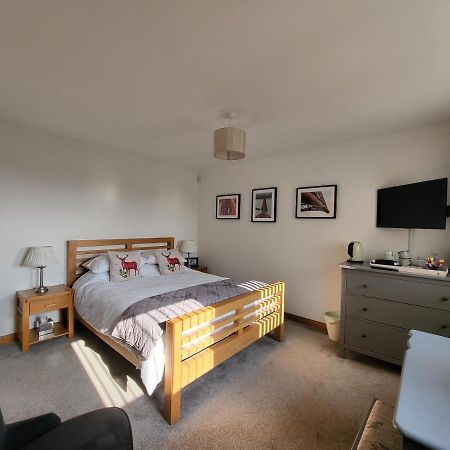 던펌린 Bay And Bridge B&B 외부 사진